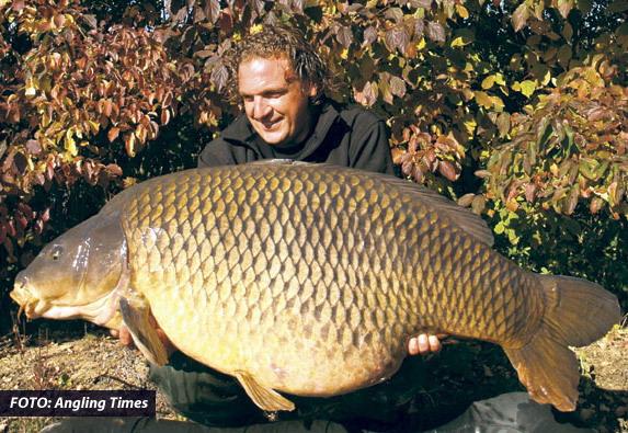 Record mondial la crap comun